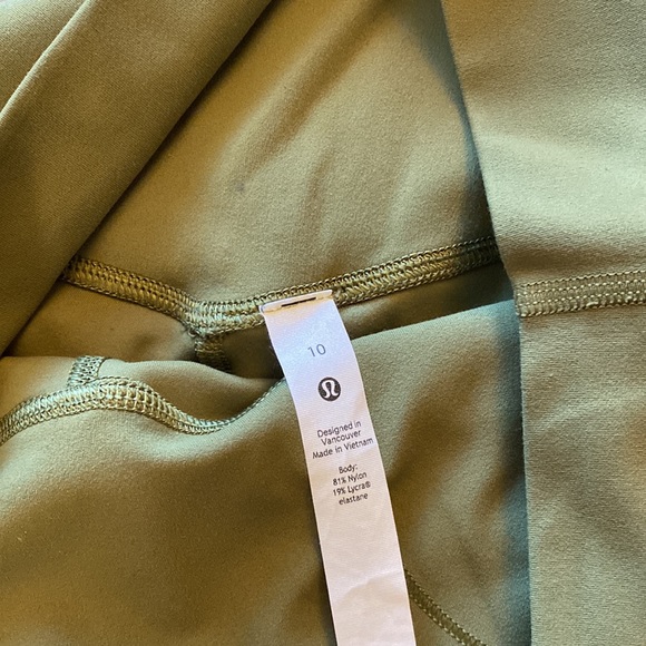 Lululemon Align Leggings - Picture 3 of 6